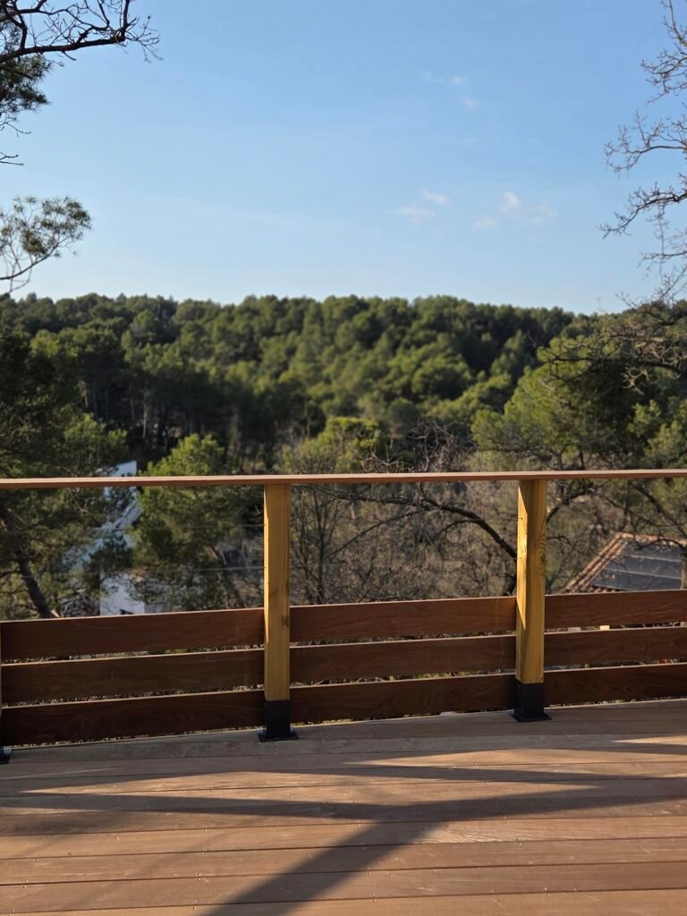 Les Champs Gallone - Suite Cosy - Maison d'hôtes en Provence avec jacuzzi privatif à la Roque d'Anthéron