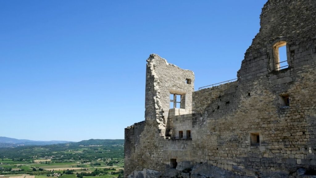 chateau la coste luberon